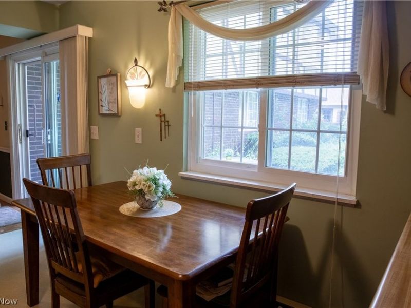 8240 Deepwood Boulevard, Unit 7-11, Mentor, OH 44060 Photo 6