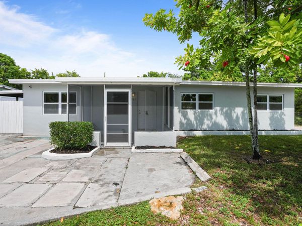 1751 LAUDERDALE MANOR Drive, Fort Lauderdale, FL 33311