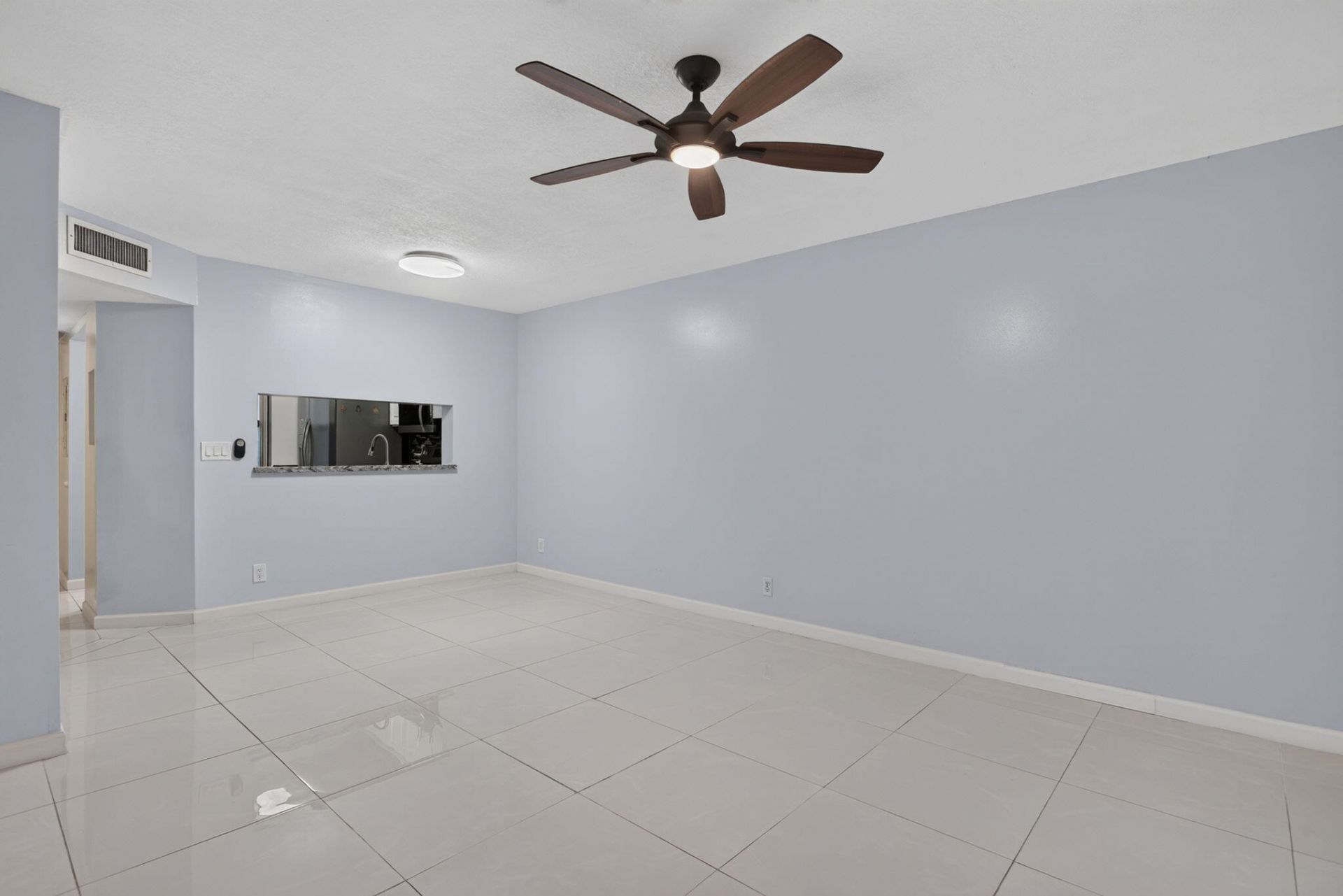 5540 Lakeside Drive, Unit 102, Margate, FL 33063 Photo