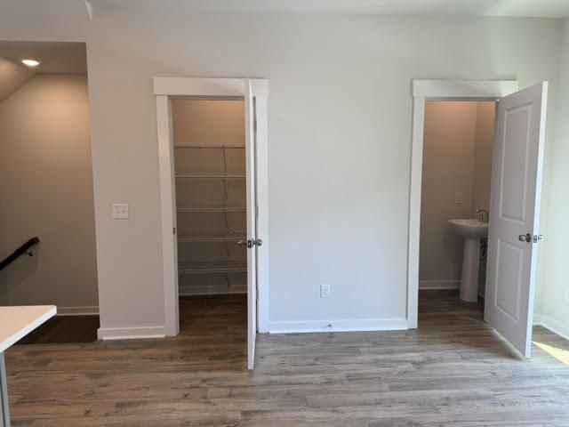 596 Scholar Way Photo 12