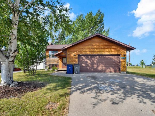 1849 29th Street Circle S, Moorhead, MN 56560