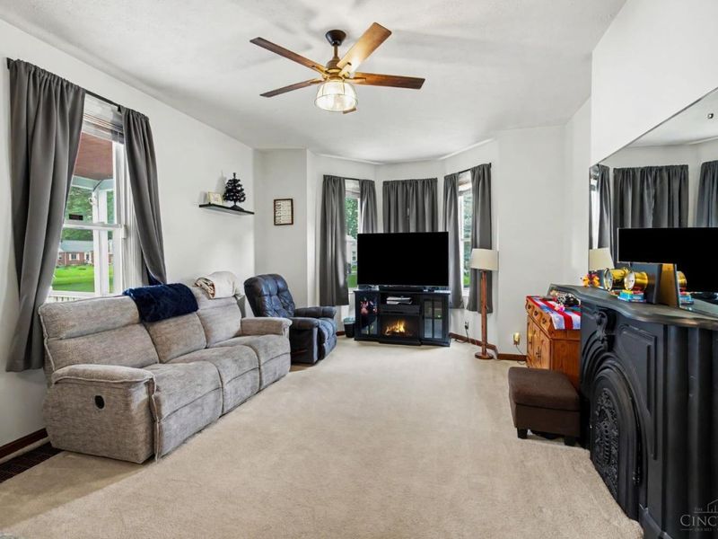 166 Chelsea Place, Cincinnati, OH 45233 Photo 6