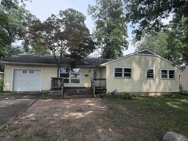 2621 Capitol Avenue, Fort Wayne, IN 46806