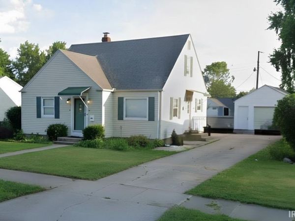 731 E Oakside Street, South Bend, IN 46614