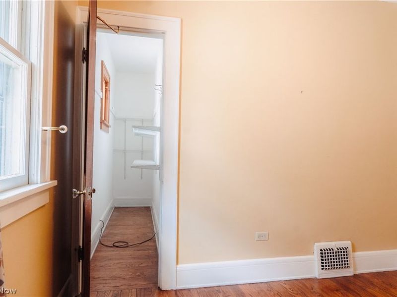 4365 W 28th Street , Cleveland, OH 44109 Photo 29