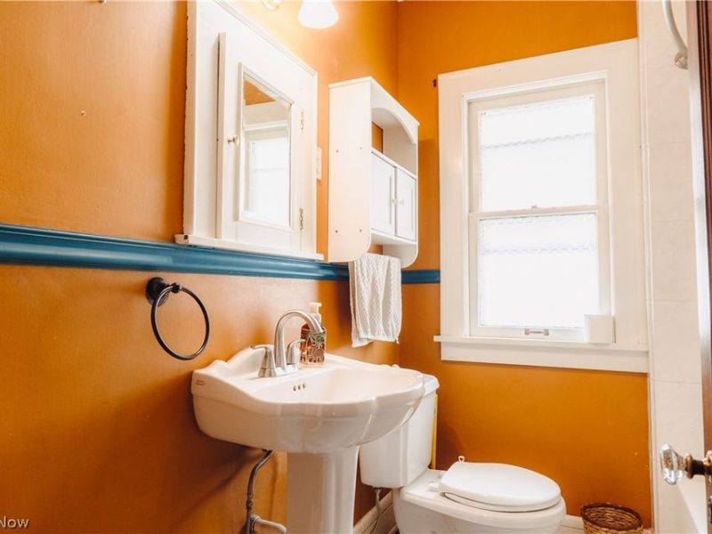 4365 W 28th Street , Cleveland, OH 44109 Photo 30