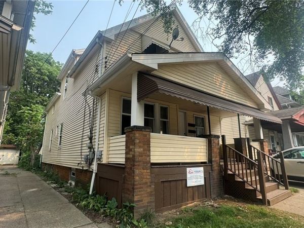 3449 W 54th Street , Cleveland, OH 44102