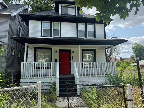 3785 Burns Street , Detroit, MI 48214