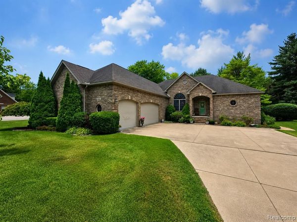 3391 N Burwick Drive , Port Huron Twp, MI 48060