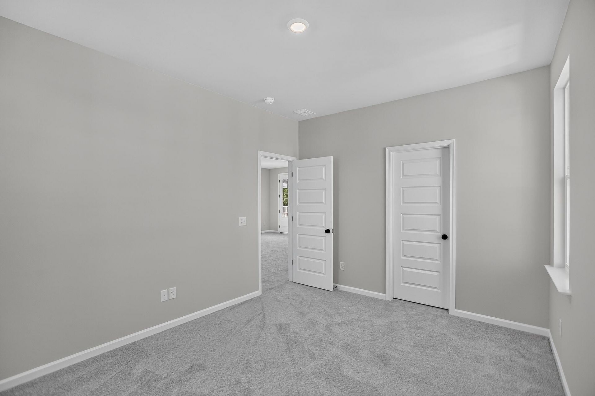 257 Maritime Way Photo 22