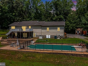 711 LAMPKINTOWN ROAD , BURGESS, VA 22432