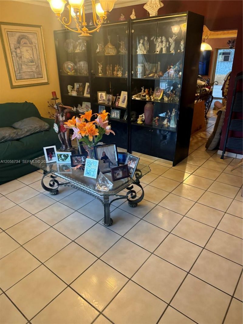 3969 SW 2nd St, Miami, FL 33134 Photo