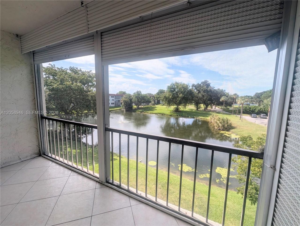 820 S Hollybrook Dr, Unit 303, Pembroke Pines, FL 33025 Photo