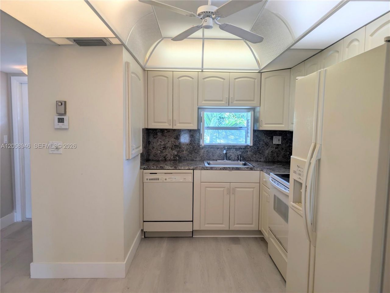820 S Hollybrook Dr, Unit 303, Pembroke Pines, FL 33025 Photo