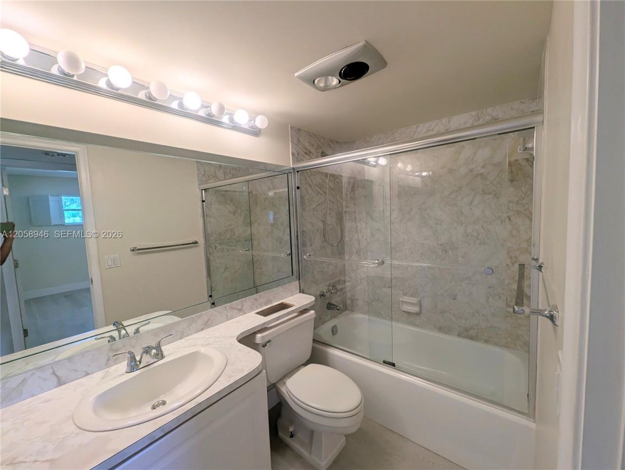 820 S Hollybrook Dr, Unit 303, Pembroke Pines, FL 33025 Photo