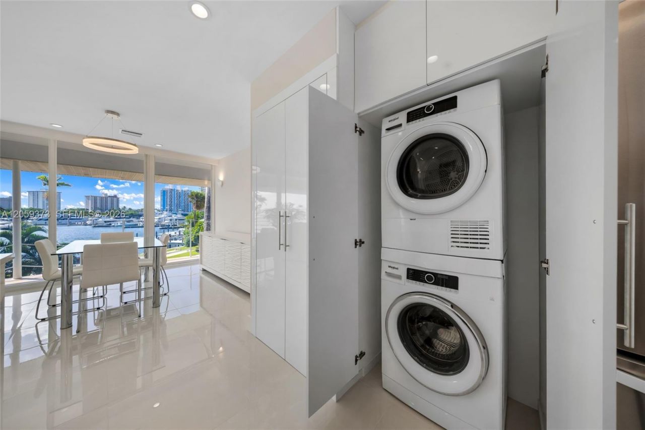 1124 Seminole Dr, Unit 4F, Fort Lauderdale, FL 33304 Photo