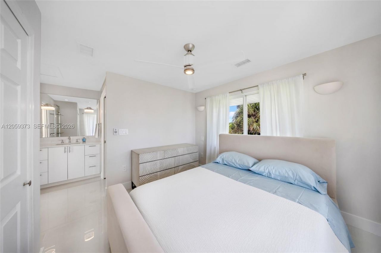 1124 Seminole Dr, Unit 4F, Fort Lauderdale, FL 33304 Photo