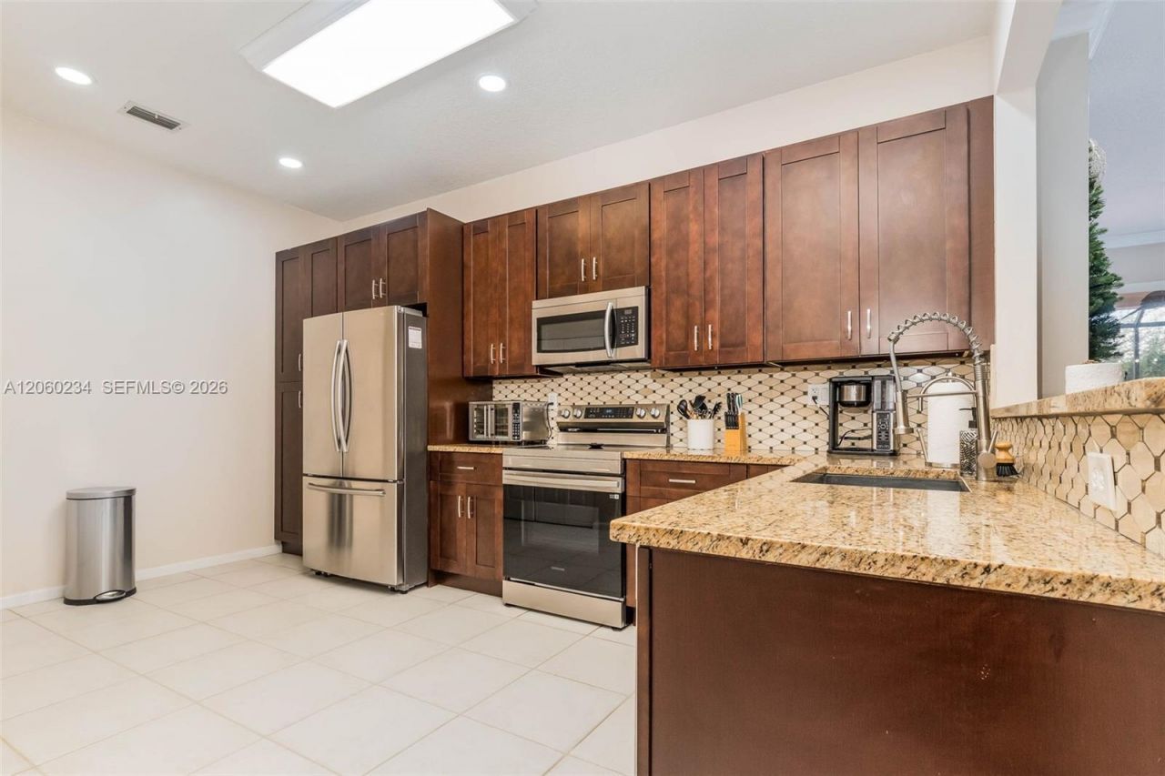 3044 La Mirage Dr, Lauderhill, FL 33319 Photo