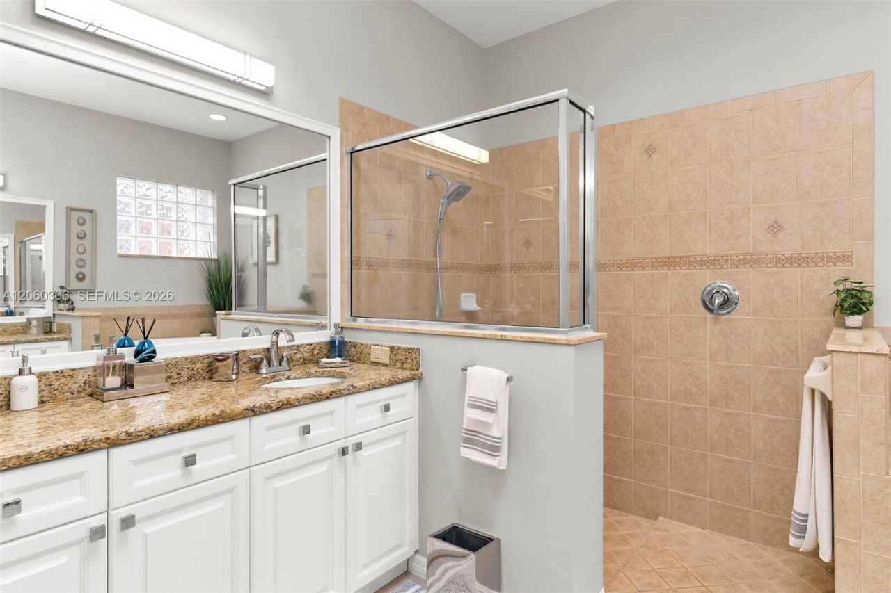 14610 Laguna Dr. , Fort Myers, FL 33908 Photo