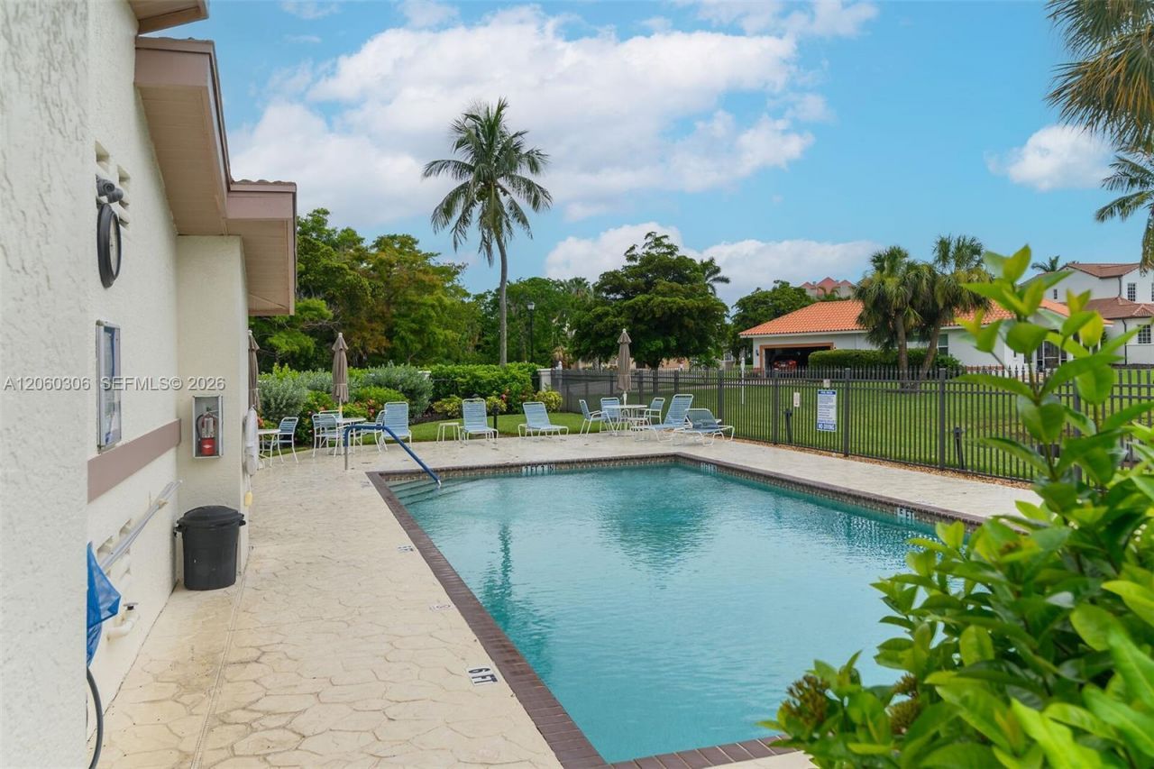 14610 Laguna Dr. , Fort Myers, FL 33908 Photo
