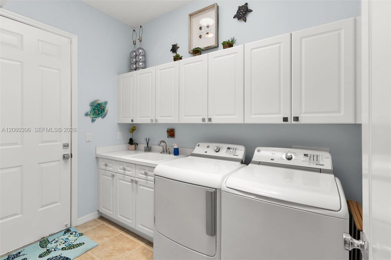 14610 Laguna Dr. , Fort Myers, FL 33908 Photo
