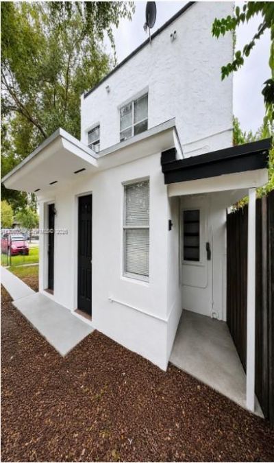 1613-1615 NW 45th St , Miami, FL 33142 Photo
