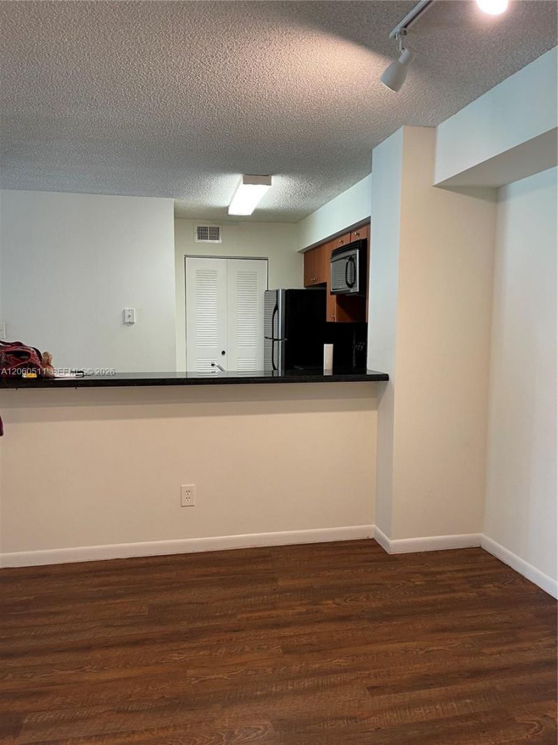 510 S Park Rd, Unit 22-10, Hollywood, FL 33021 Photo