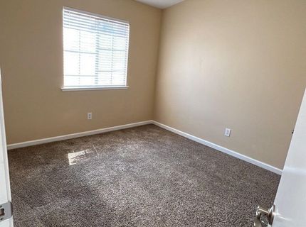 5765 Vista Serena Way, Unit APT 101, Sparks, NV 89436 Photo