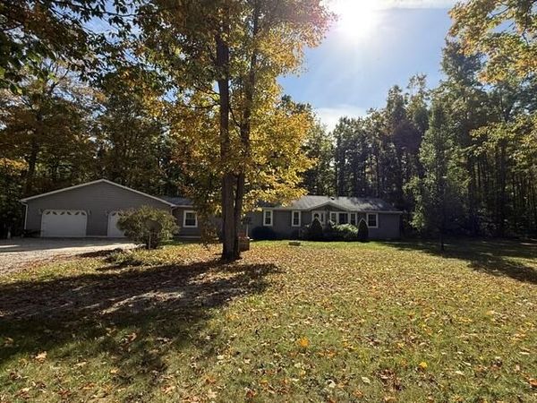 3585 Hale Trail, Frederic, MI 49733