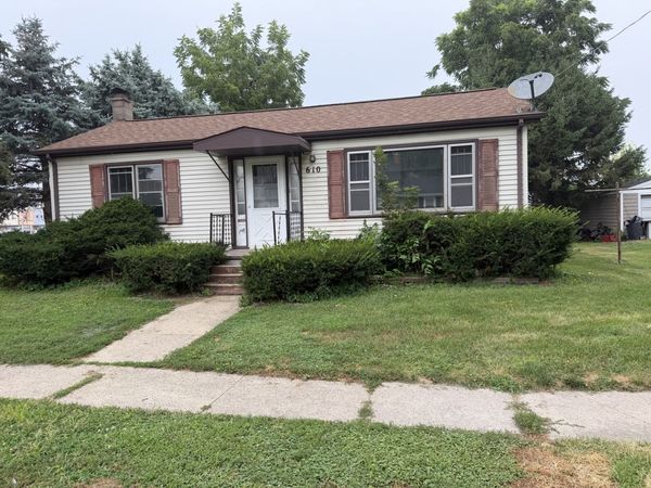 610 5th Street , Mendota, IL 61342