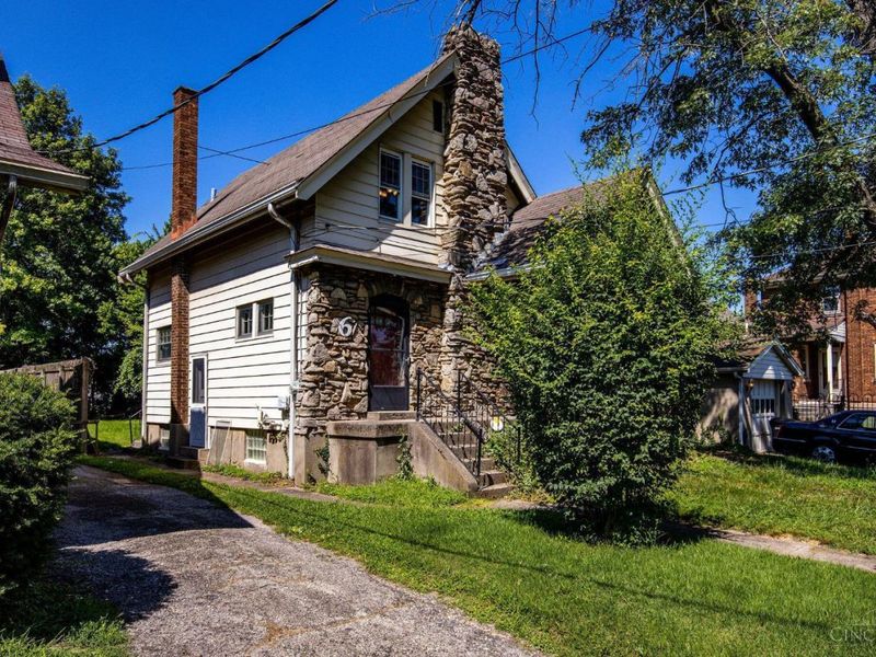 6 Escalon Street, Cincinnati, OH 45216 Photo 3