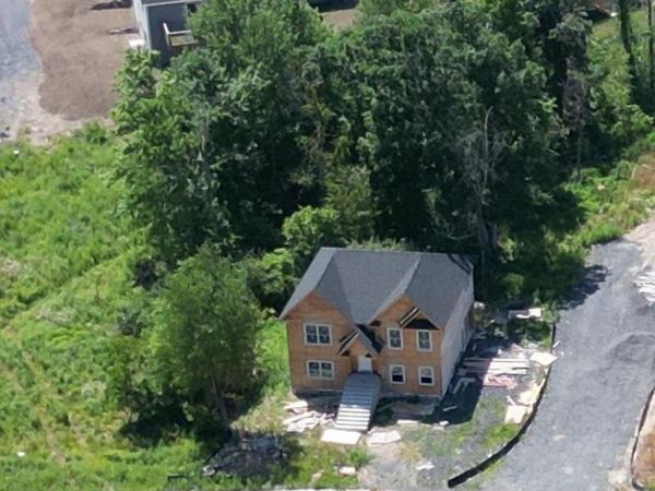 39 Southfield Falls, Monroe, NY 10950