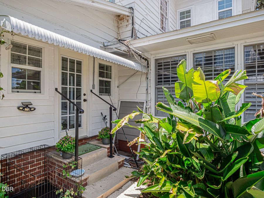 Property Image 37