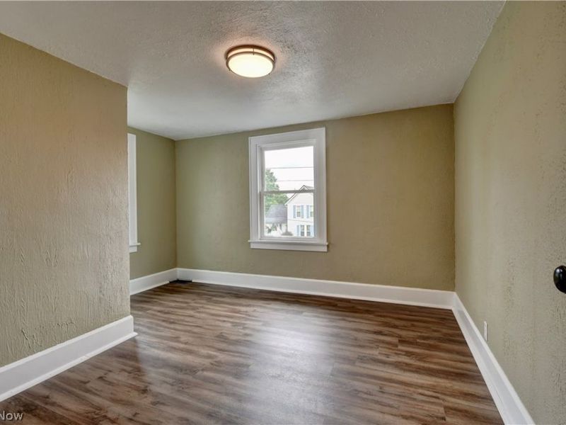 309 Redwood Street SW, Beach City, OH 44608 Photo 24