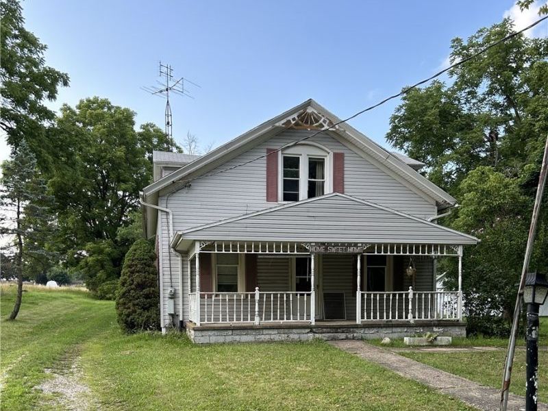 6027 Louisville Street , Louisville, OH 44641 Photo 1