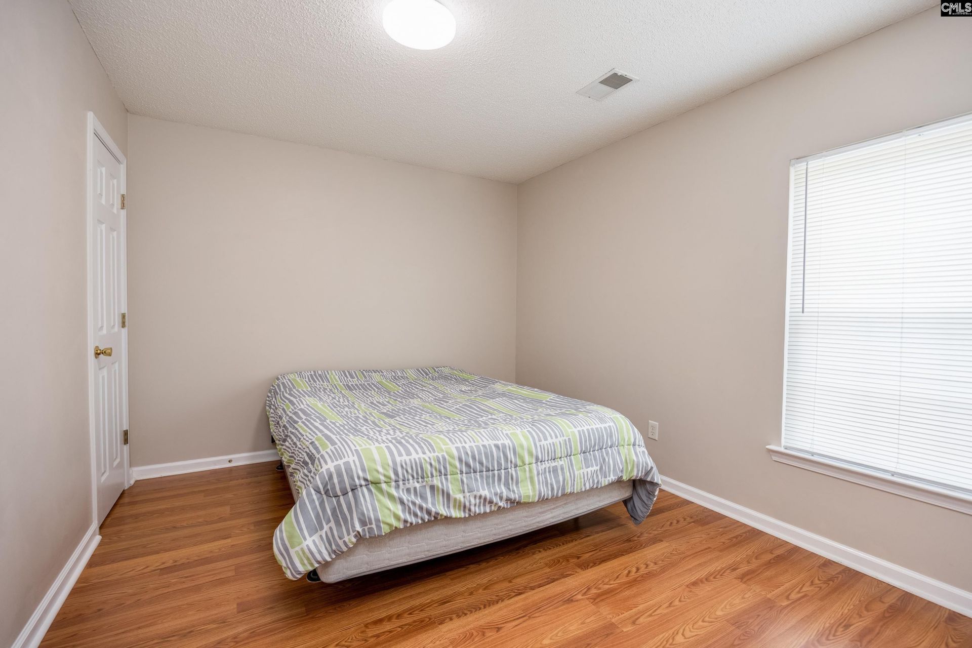 145 Wigmore Lane  Photo 15