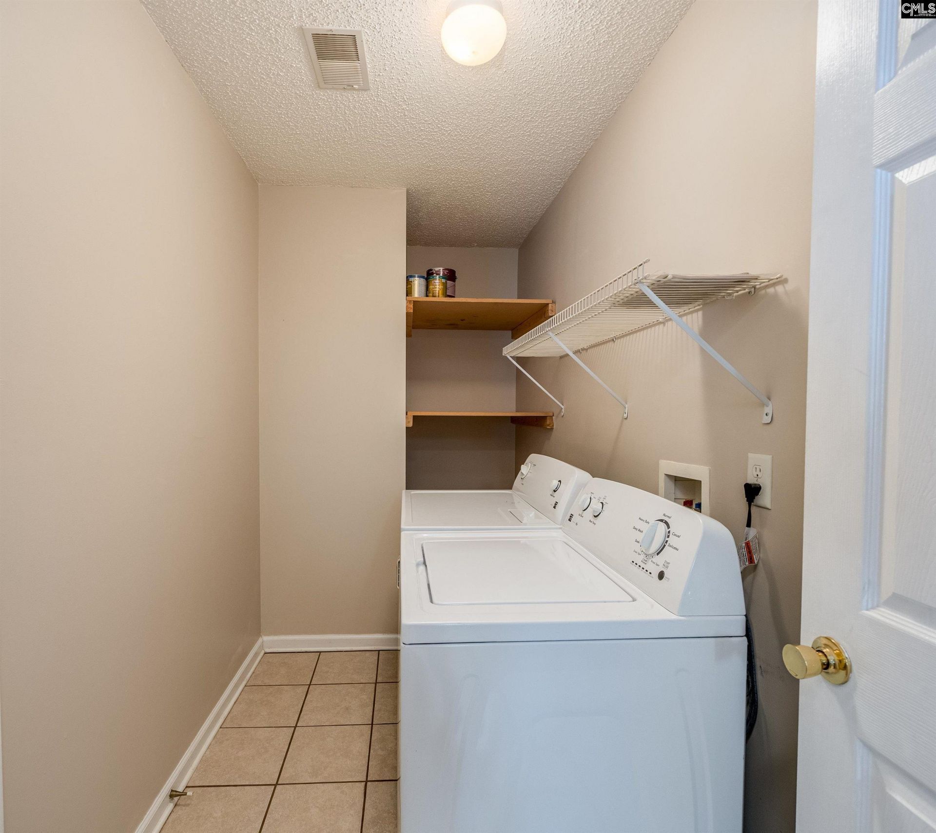 145 Wigmore Lane  Photo 16