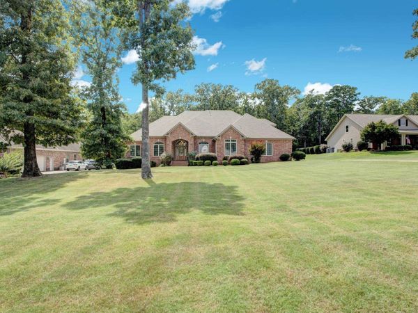 7015 Lucea Road, Little Rock, AR 72210
