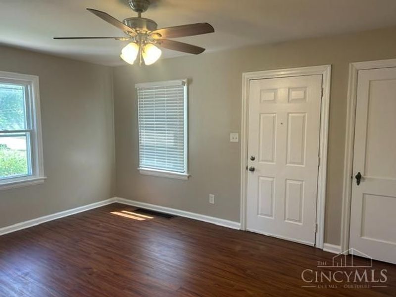 4214 Kugler Mill Road, Sycamore Township, OH 45236 Photo 2