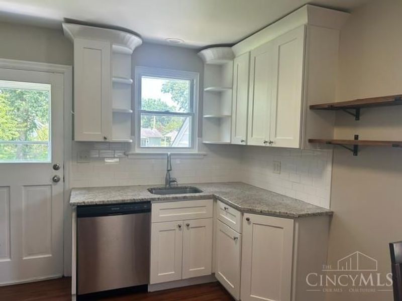 4214 Kugler Mill Road, Sycamore Township, OH 45236 Photo 8
