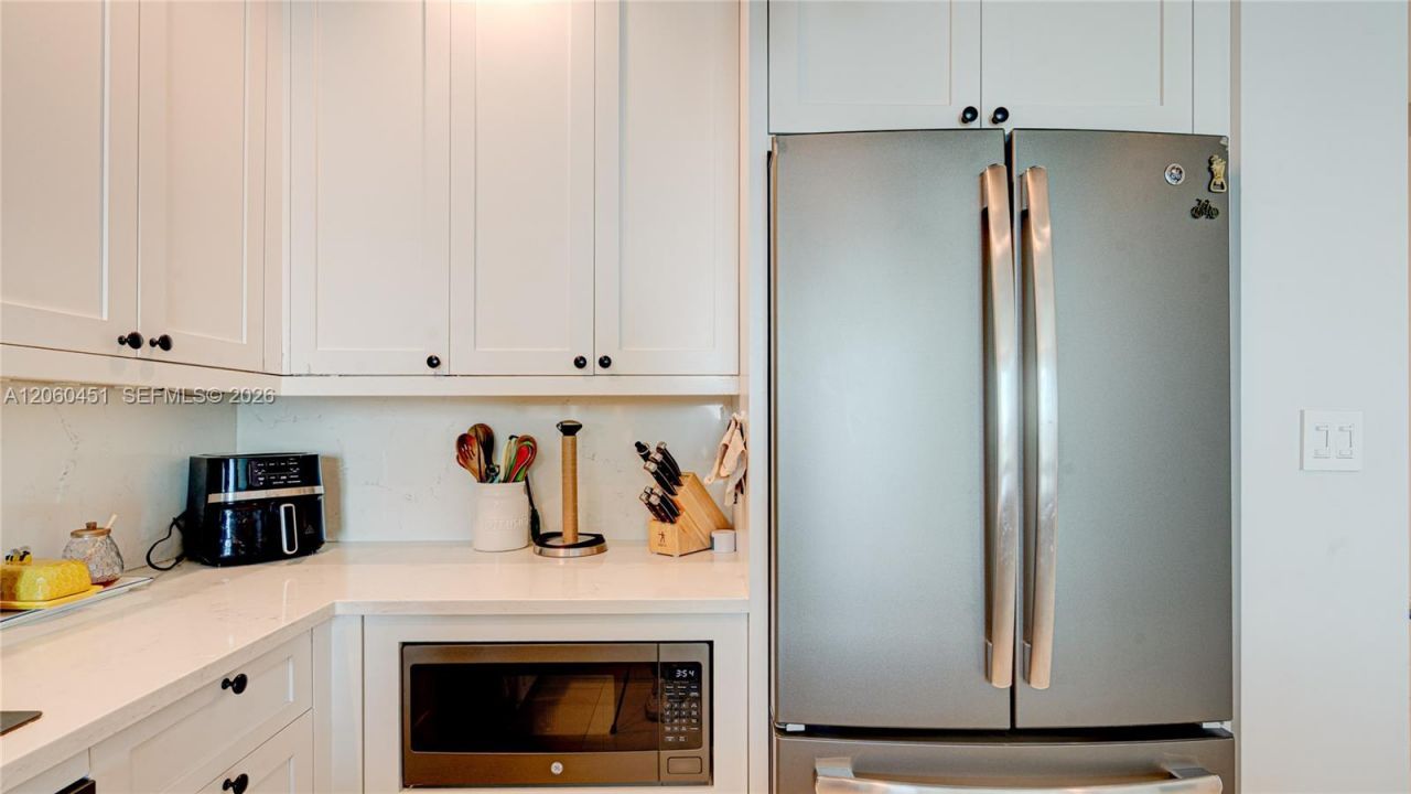 315 NE 3rd Ave, Unit 1908, Fort Lauderdale, FL 33301 Photo