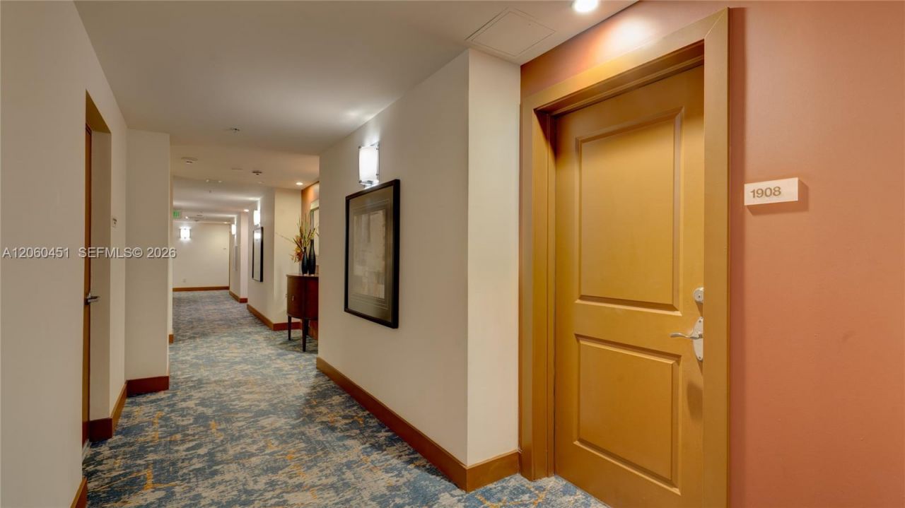 315 NE 3rd Ave, Unit 1908, Fort Lauderdale, FL 33301 Photo