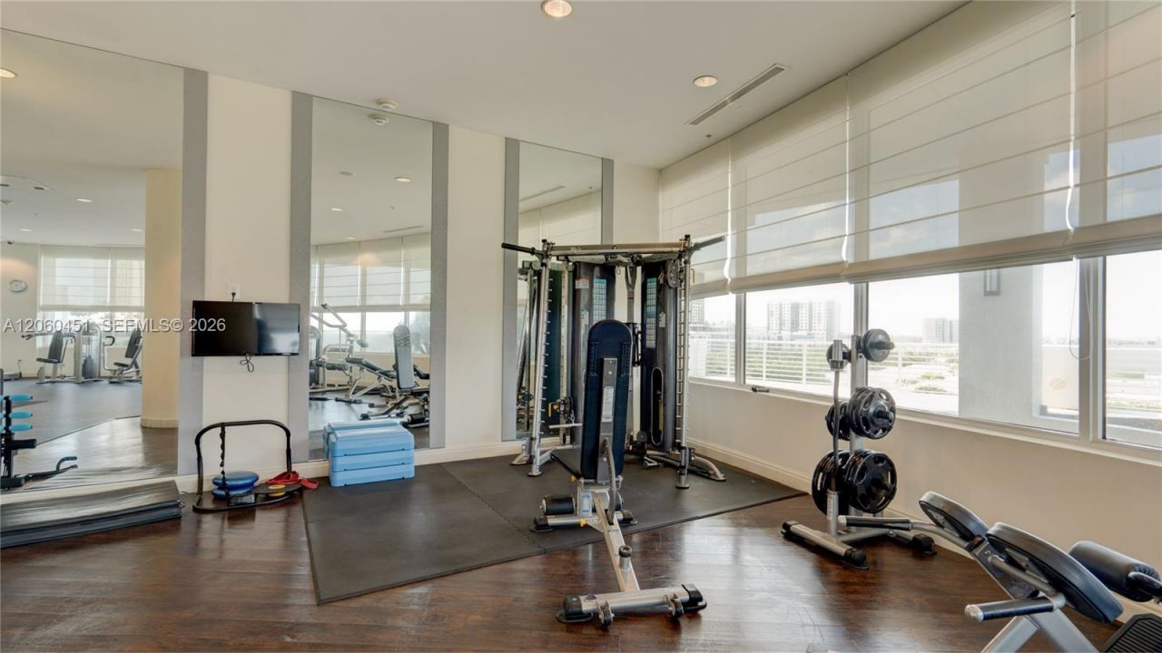 315 NE 3rd Ave, Unit 1908, Fort Lauderdale, FL 33301 Photo