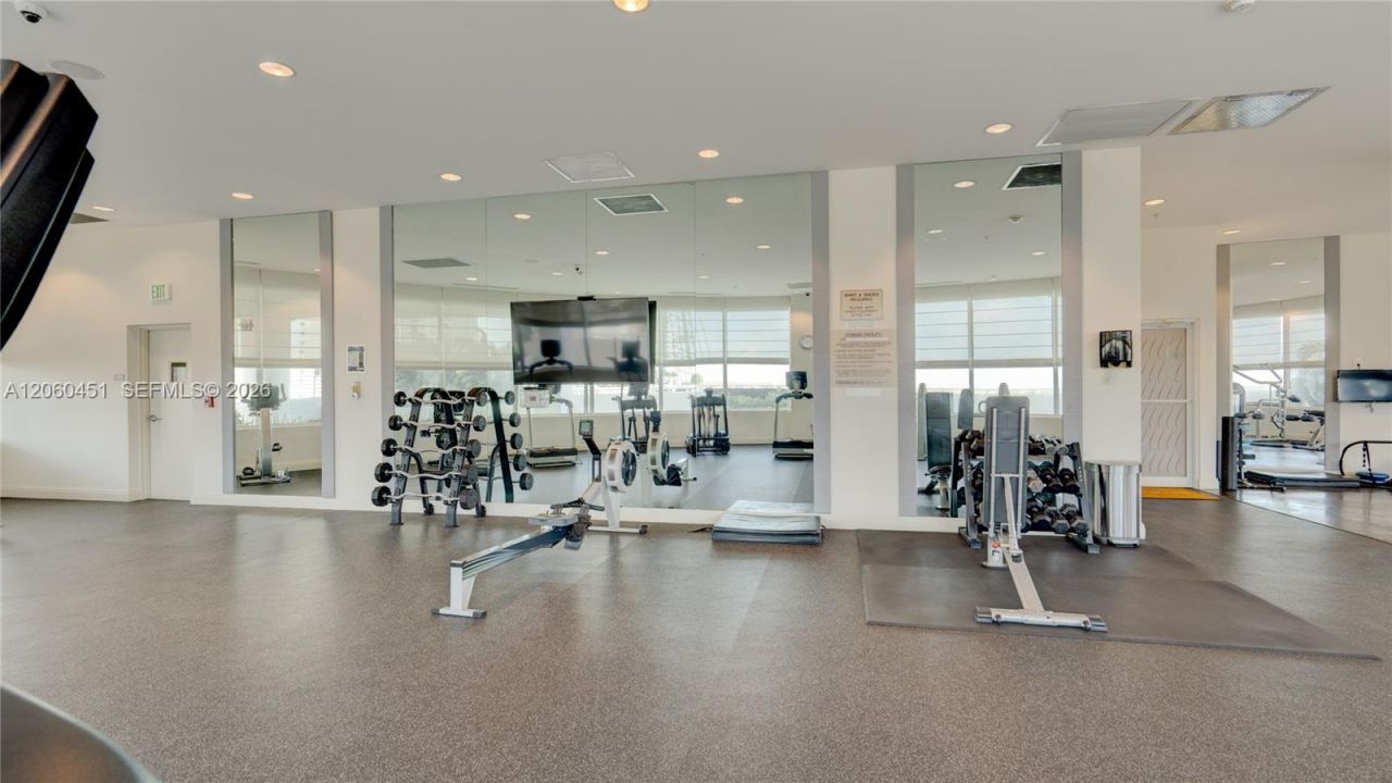315 NE 3rd Ave, Unit 1908, Fort Lauderdale, FL 33301 Photo