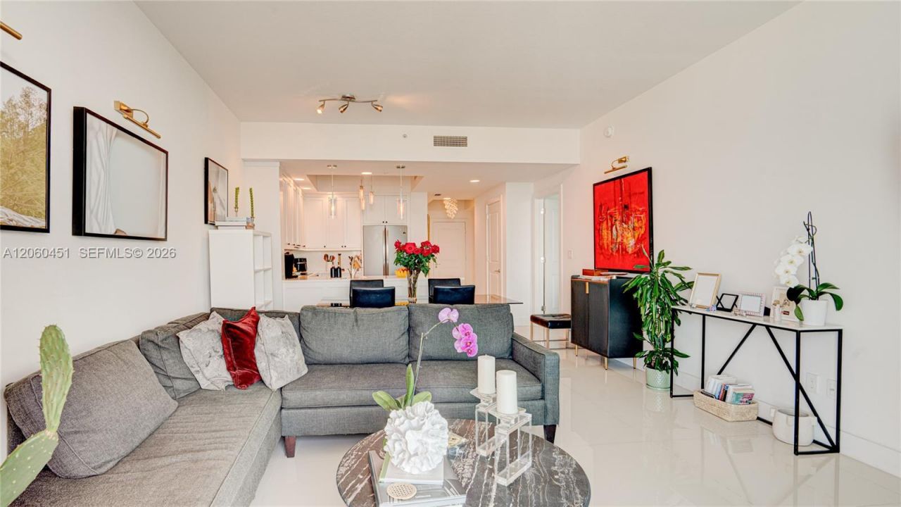 315 NE 3rd Ave, Unit 1908, Fort Lauderdale, FL 33301 Photo