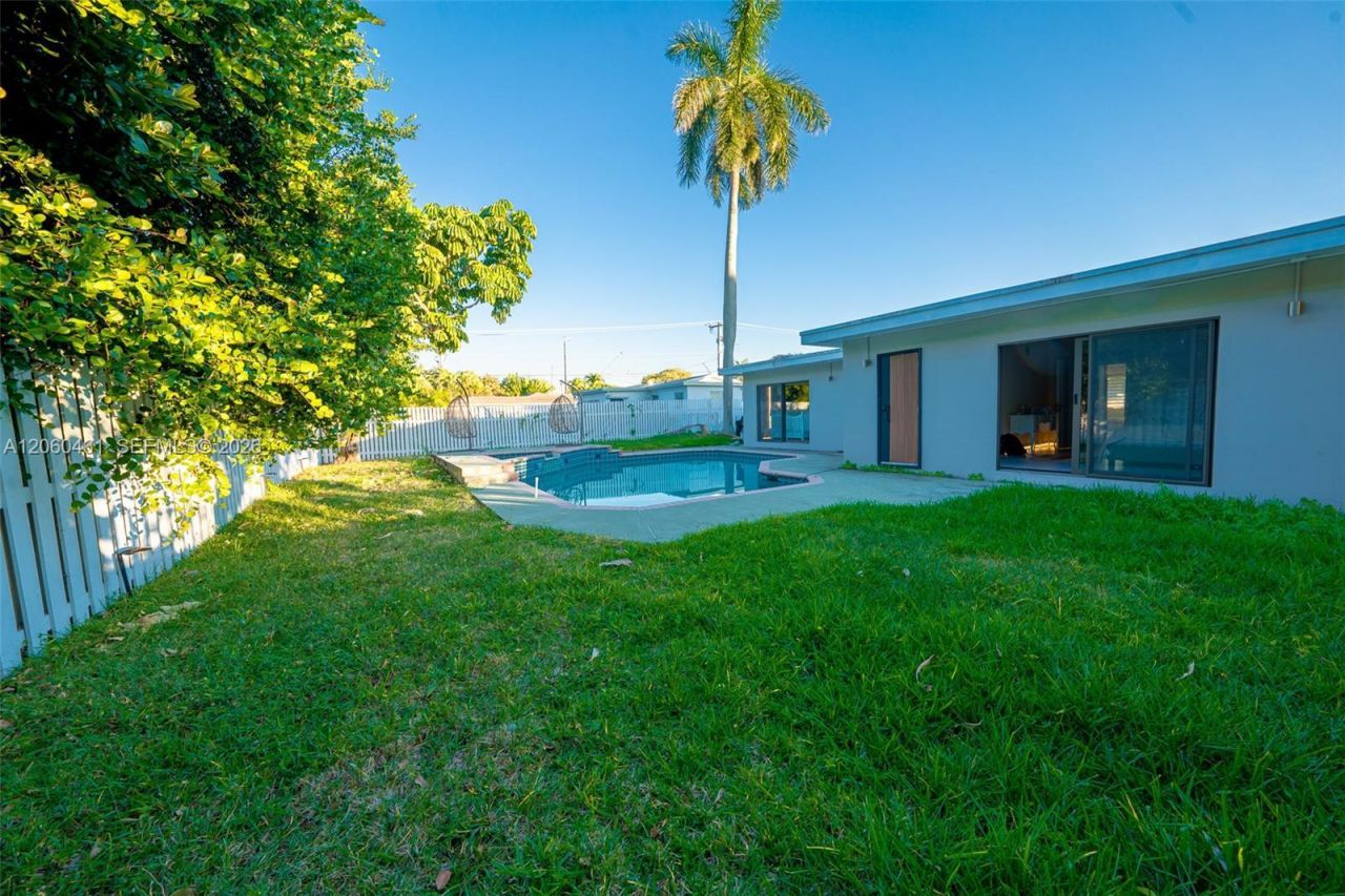 1221 W Camino Real , Unit 1221, Boca Raton, FL 33486 Photo