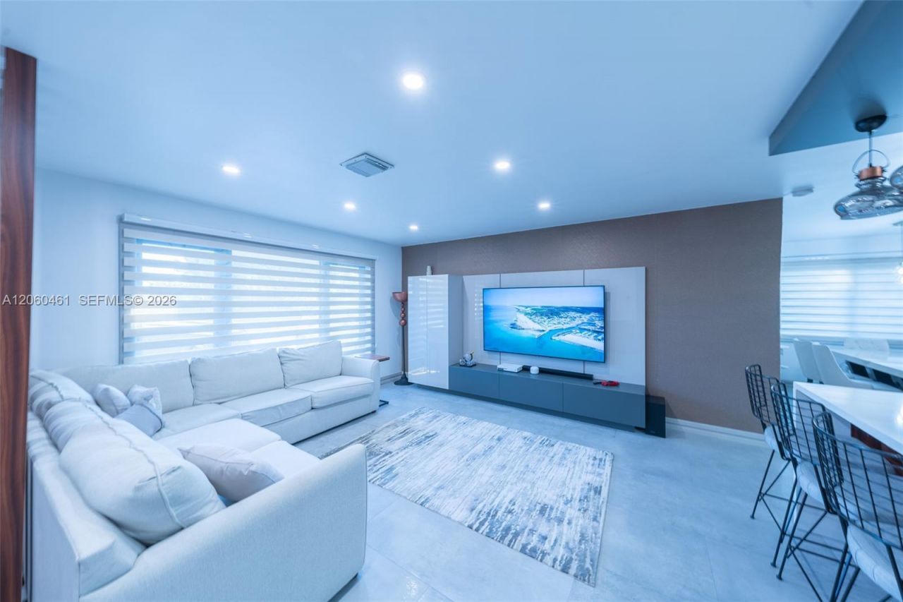 1221 W Camino Real , Unit 1221, Boca Raton, FL 33486 Photo