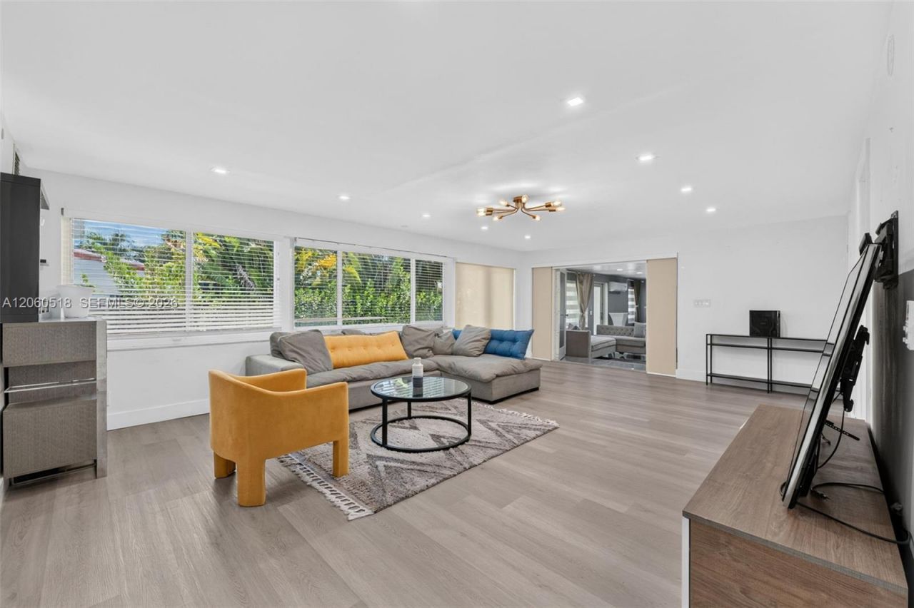 1532 Fletcher St , Hollywood, FL 33020 Photo