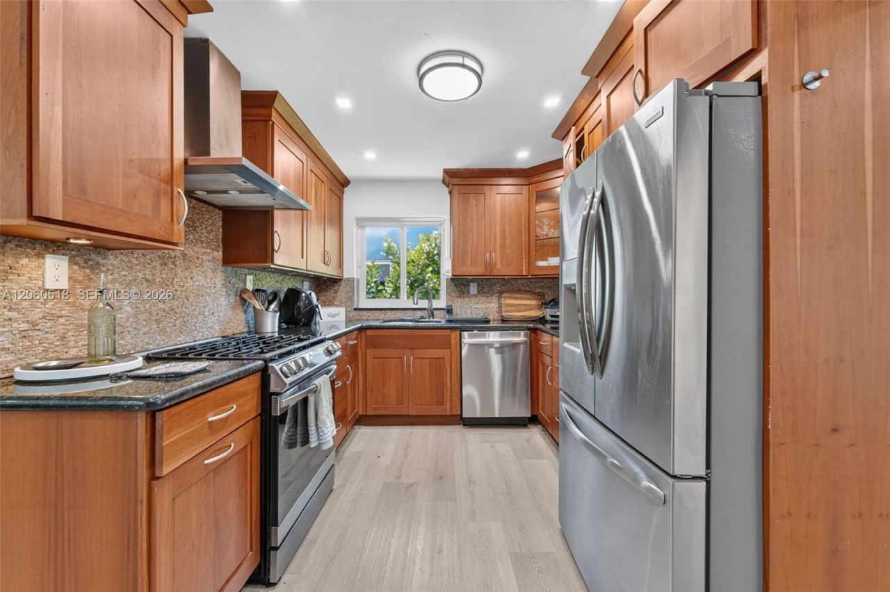 1532 Fletcher St , Hollywood, FL 33020 Photo