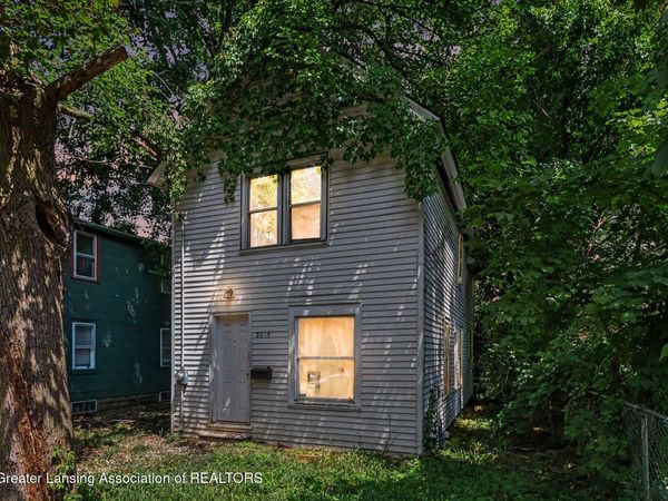 2015 Alcott Place, Kalamazoo, MI 49001